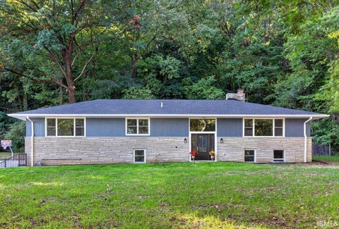 Photo for 2000 N River Road