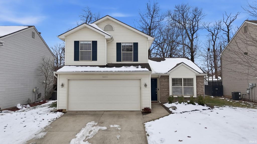 Photo of 1603 Bear Claw Lane, Fort Wayne, IN 46845 (MLS # 202548868)