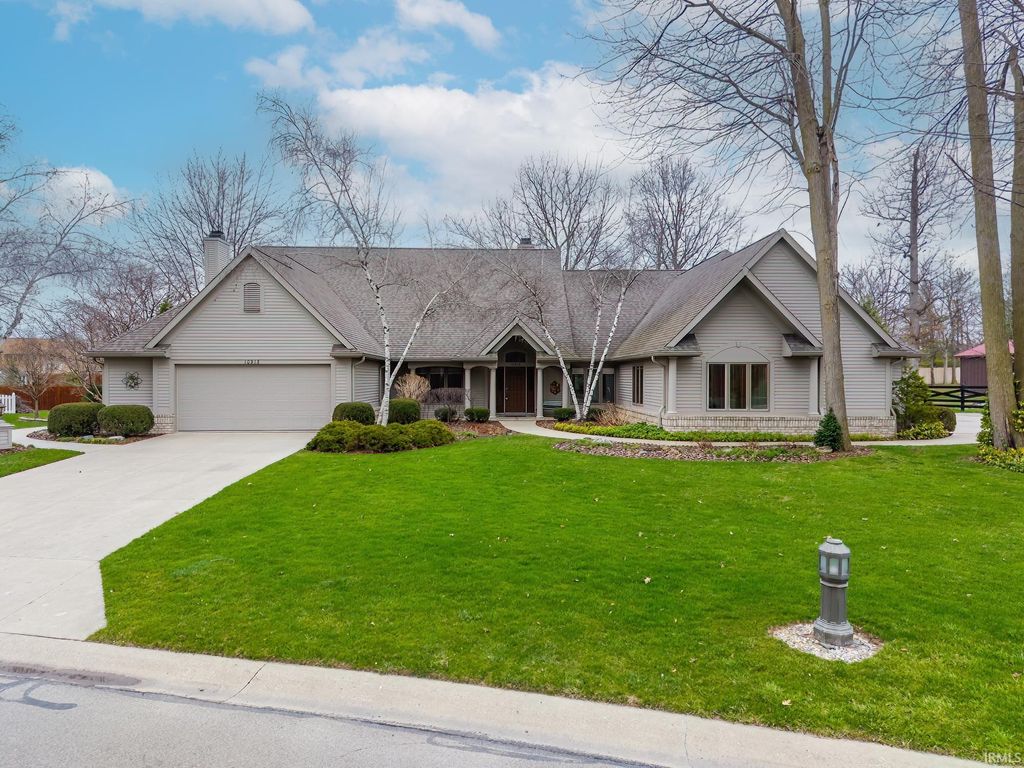 Photo of 10912 La Cabreah Lane, Fort Wayne, IN 46845 (MLS # 202609897)
