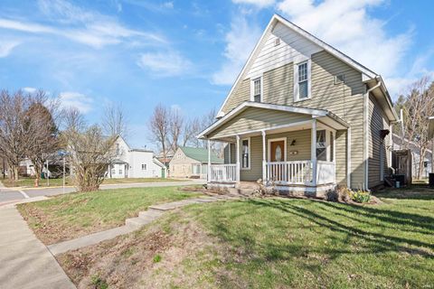 Tiny photo for 121 W Walnut Street, Flora, IN 46929 (MLS # 202608754)