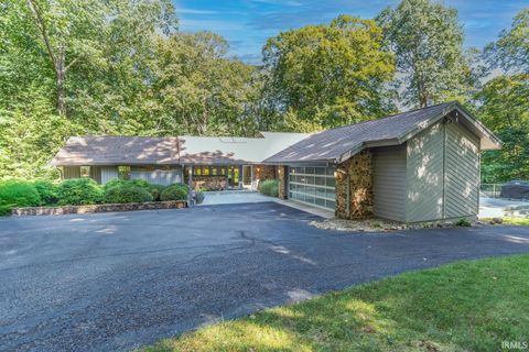 Photo of 5455 E James Road, Bloomington, IN 47408 (MLS # 202606108)