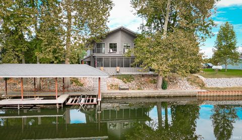 Photo of 5508 E Golden Acres Court, Monticello, IN 47960 (MLS # 202542043)