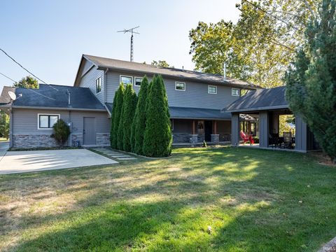 Tiny photo for 5508 E Golden Acres Court, Monticello, IN 47960 (MLS # 202542043)