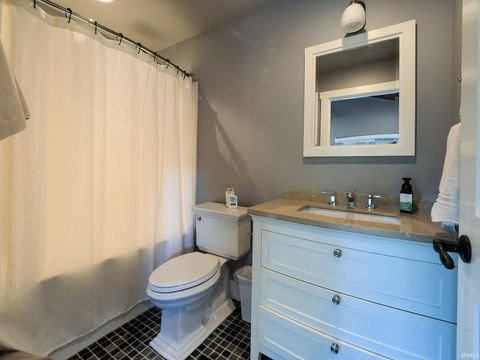 Tiny photo for 5508 E Golden Acres Court, Monticello, IN 47960 (MLS # 202542043)