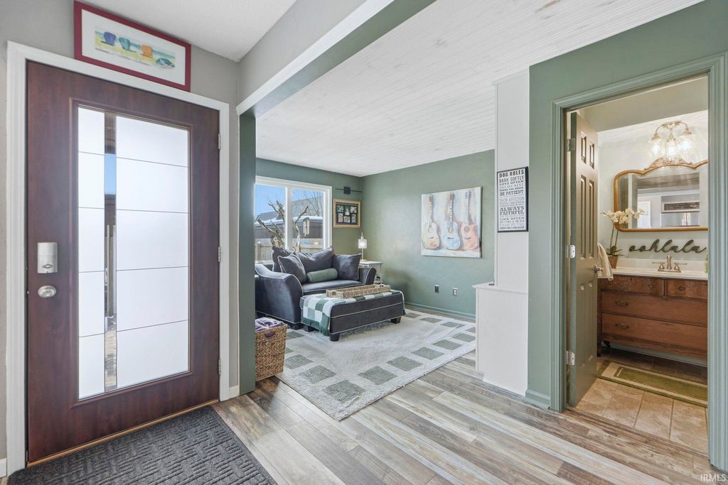 Photo of 6714 Quail Ridge Lane, Fort Wayne, IN 46804 (MLS # 202605402)