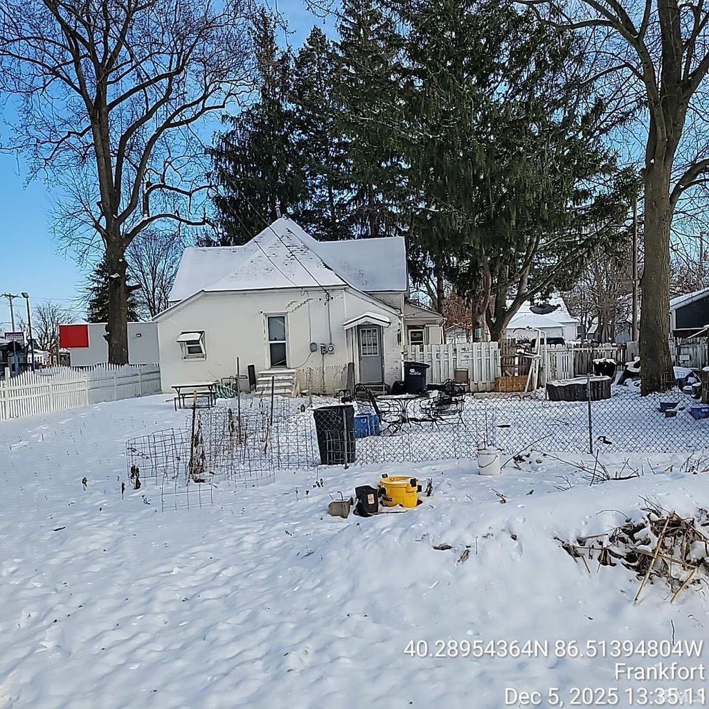 Photo of 552 Delphi Avenue, Frankfort, IN 46041 (MLS # 202605923)