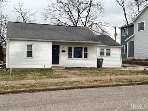 Photo of 1302 N Woodburn Avenue, Bloomington, IN 47404 (MLS # 202600486)