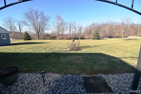 Tiny photo for 4708 N Springwater Drive, Frankfort, IN 46041 (MLS # 202605706)