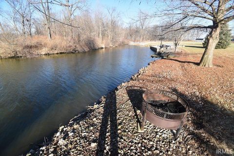 Tiny photo for 4708 N Springwater Drive, Frankfort, IN 46041 (MLS # 202605706)