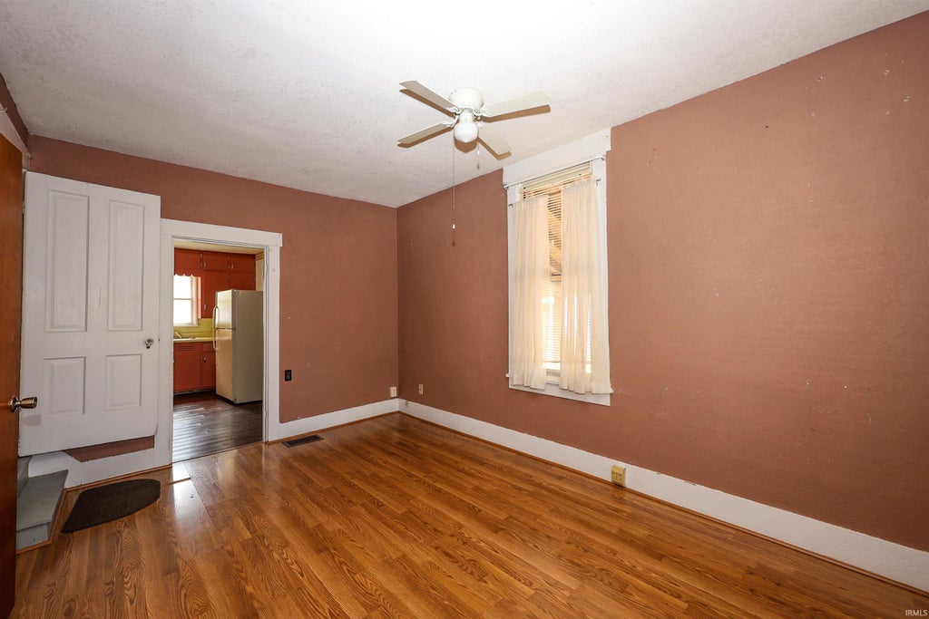 Photo of 211 N Calhoun Street, South Whitley, IN 46787 (MLS # 202642873)