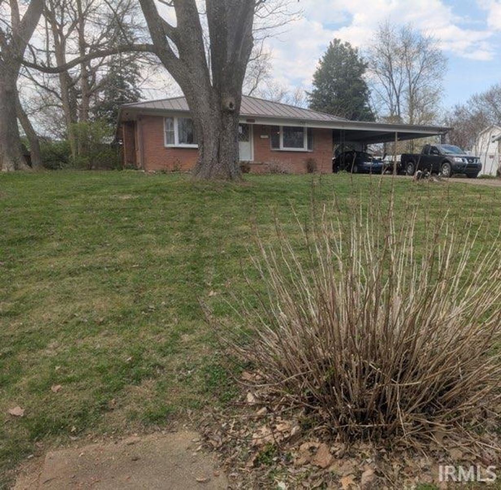 Photo of 326 S 5th Street, Rockport, IN 47635 (MLS # 202609408)