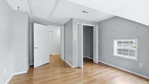 Tiny photo for 1337 Wabash Avenue, Fort Wayne, IN 46803 (MLS # 202612663)