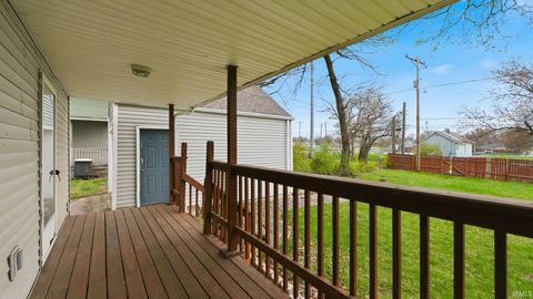 Tiny photo for 1337 Wabash Avenue, Fort Wayne, IN 46803 (MLS # 202612663)