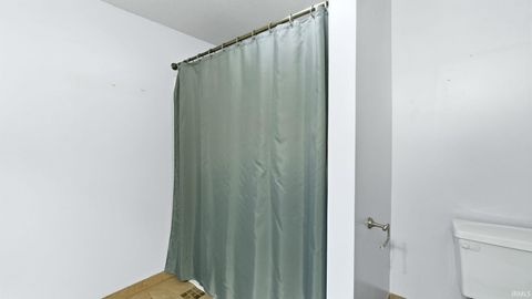 Tiny photo for 1337 Wabash Avenue, Fort Wayne, IN 46803 (MLS # 202612663)