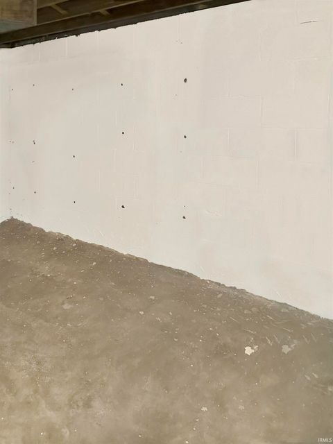 Tiny photo for 1110 E Taylor Street, Kokomo, IN 46901 (MLS # 202529180)