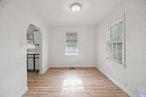 Tiny photo for 1110 E Taylor Street, Kokomo, IN 46901 (MLS # 202529180)