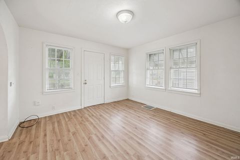 Tiny photo for 1110 E Taylor Street, Kokomo, IN 46901 (MLS # 202529180)