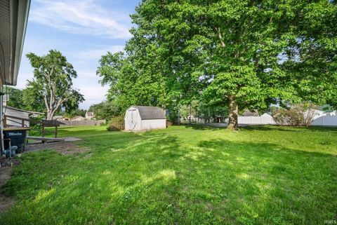 Tiny photo for 128 W Summitt Street, Delphi, IN 46923 (MLS # 202619348)