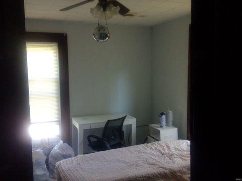 Tiny photo for 1121 Smith Street, Logansport, IN 46947 (MLS # 202537846)