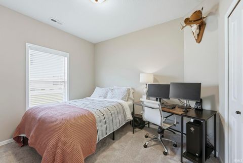 Tiny photo for 748 Carrara Court, Fort Wayne, IN 46818 (MLS # 202605168)