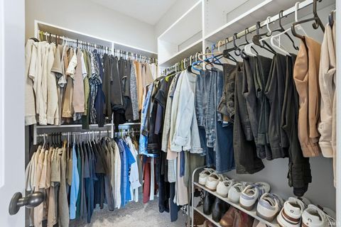 Tiny photo for 748 Carrara Court, Fort Wayne, IN 46818 (MLS # 202605168)