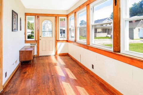 Tiny photo for 449 N 7th St Common, Mitchell, IN 47446 (MLS # 202637635)