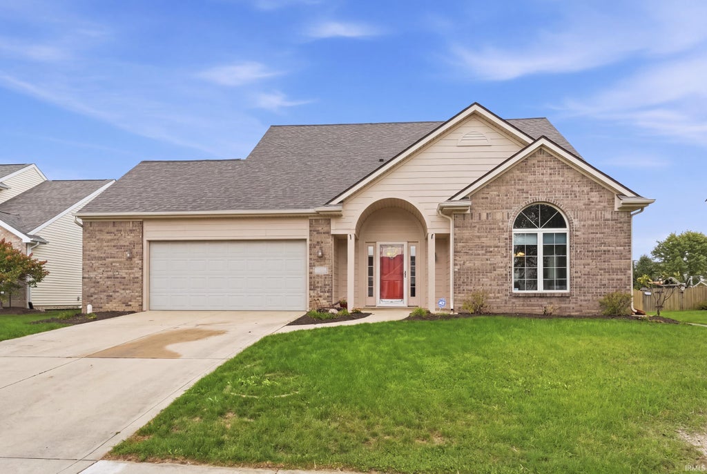 Photo of 3226 Cilantro Cove, Fort Wayne, IN 46818 (MLS # 202641346)