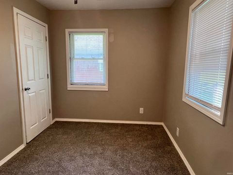Tiny photo for 723 E North Street, Kokomo, IN 46901 (MLS # 202522138)