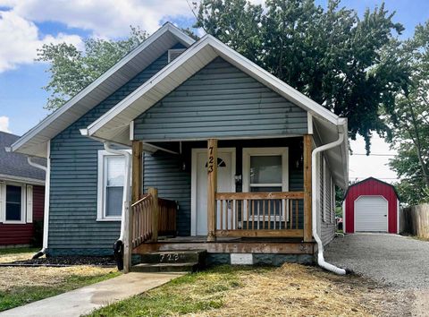 Photo of 723 E North Street, Kokomo, IN 46901 (MLS # 202522138) Photo of 723 E North Street, Kokomo, IN 46901 (MLS # 202522138)