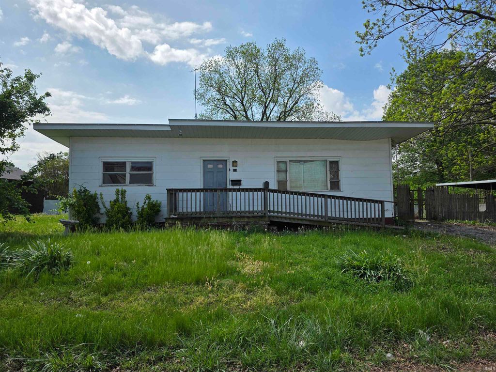 Photo of 118 W 10th Street, Mount Vernon, IN 47620 (MLS # 202613650)