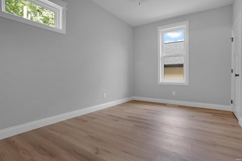 Tiny photo for 516 Madison Avenue, Evansville, IN 47713 (MLS # 202637872)