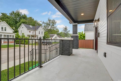 Tiny photo for 516 Madison Avenue, Evansville, IN 47713 (MLS # 202637872)