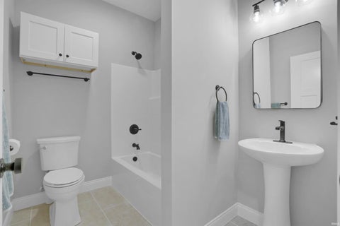 Tiny photo for 516 Madison Avenue, Evansville, IN 47713 (MLS # 202637872)