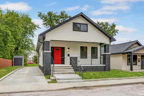 Photo of 516 Madison Avenue, Evansville, IN 47713 (MLS # 202637872)