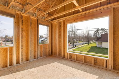 Tiny photo for 575 N Arthur Street, South Bend, IN 46617 (MLS # 202612490)