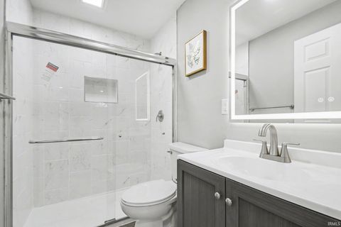 Tiny photo for 2105 S Taylor Street, South Bend, IN 46613 (MLS # 202609686)