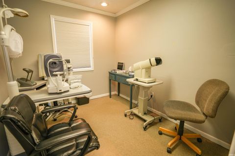 Tiny photo for 506 S Country Lane, Monticello, IN 47960 (MLS # 202546491)