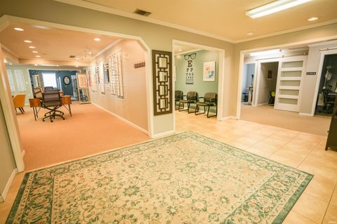 Tiny photo for 506 S Country Lane, Monticello, IN 47960 (MLS # 202546491)