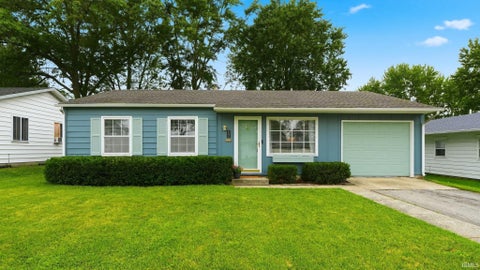 Photo of 6501 Bayberry Drive, Fort Wayne, IN 46825 (MLS # 202627719)