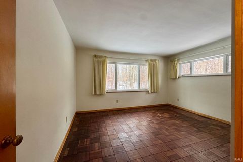 Tiny photo for 7445 N Clinton Street, Fort Wayne, IN 46825 (MLS # 202548789)