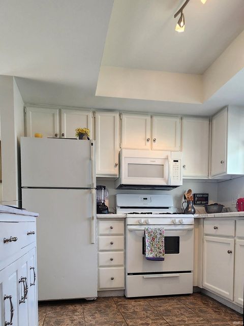 Tiny photo for 5066 Stellhorn Road, Fort Wayne, IN 46815 (MLS # 202612536)