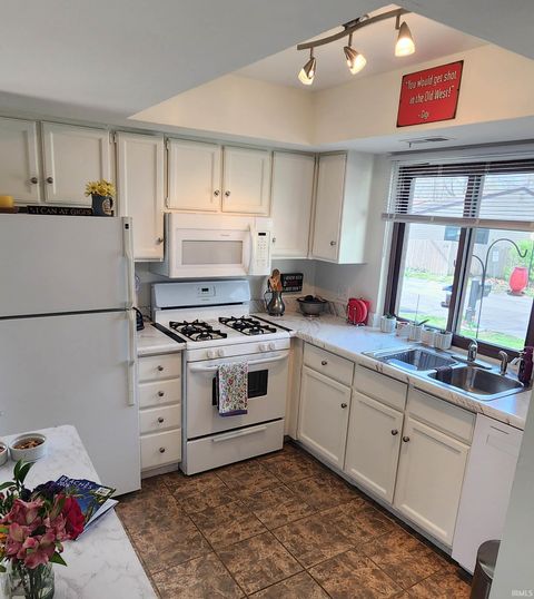 Tiny photo for 5066 Stellhorn Road, Fort Wayne, IN 46815 (MLS # 202612536)