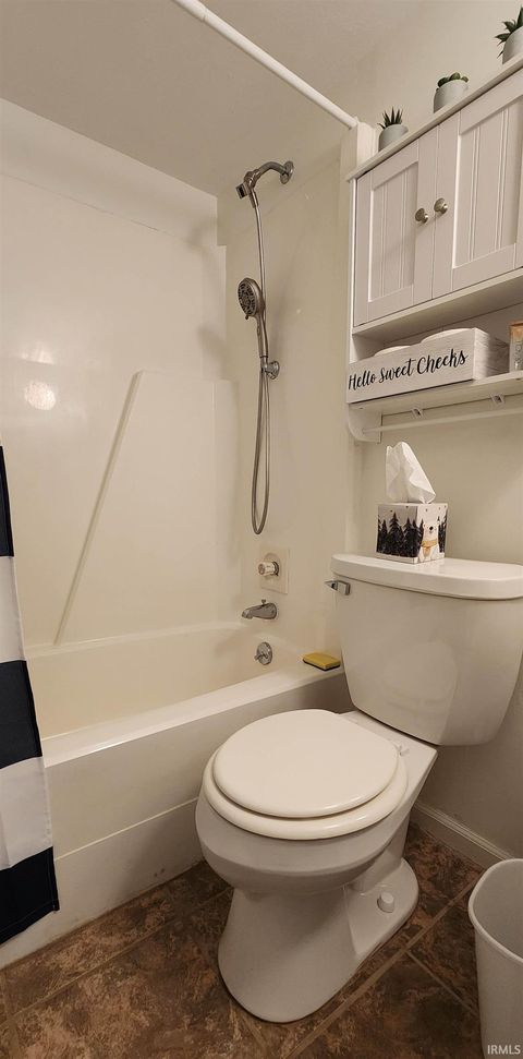 Tiny photo for 5066 Stellhorn Road, Fort Wayne, IN 46815 (MLS # 202612536)