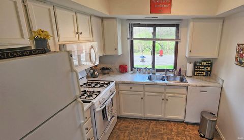 Tiny photo for 5066 Stellhorn Road, Fort Wayne, IN 46815 (MLS # 202612536)