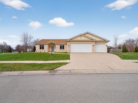 Photo of 11203 Glenbarr Drive, Fort Wayne, IN 46818 (MLS # 202610144)