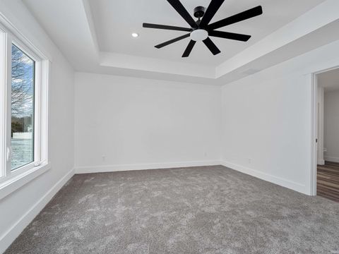 Tiny photo for 4085 E Oldfield Drive, Leesburg, IN 46538 (MLS # 202544348)