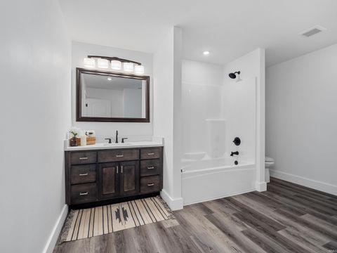 Tiny photo for 4085 E Oldfield Drive, Leesburg, IN 46538 (MLS # 202544348)