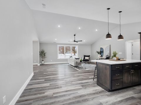 Tiny photo for 4085 E Oldfield Drive, Leesburg, IN 46538 (MLS # 202544348)