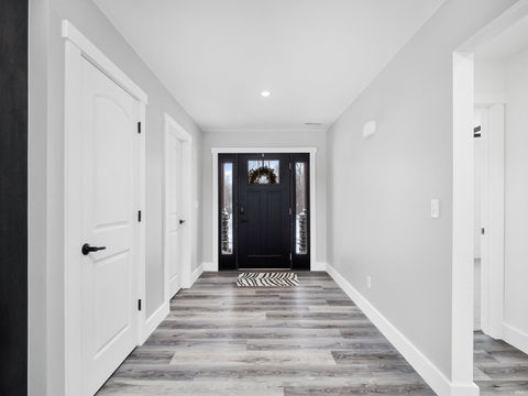 Tiny photo for 4085 E Oldfield Drive, Leesburg, IN 46538 (MLS # 202544348)