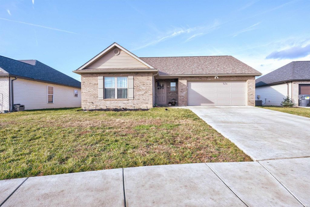 Photo of 7819 Teal Court, Chandler, IN 47610 (MLS # 202601375)